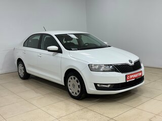 2019 Skoda Rapid I Рестайлинг, белый, 1490000 рублей, вид 3