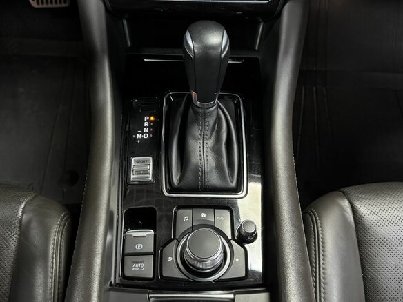 2019 Mazda 6 III (GJ) Рестайлинг 2, красный, 2280000 рублей - вид 23
