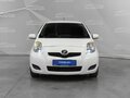 2010 Toyota Vitz II (XP90), белый, 650000 рублей - вид 7
