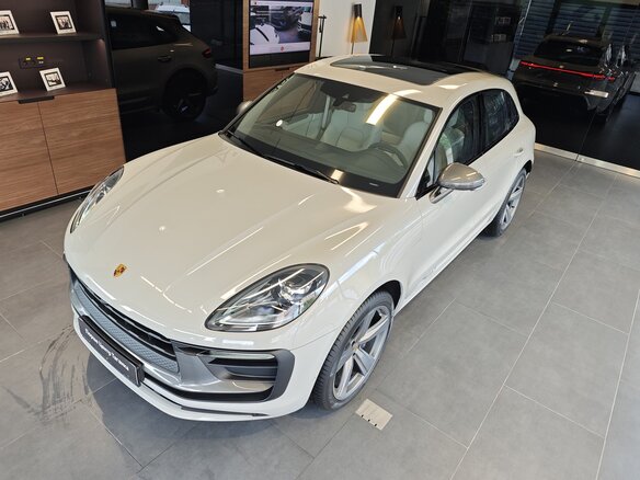 2026 Porsche Macan I Рестайлинг 2, серый, 14490000 рублей - вид 6