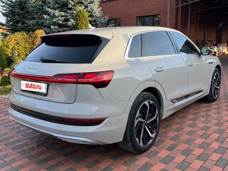 2021 Audi e-tron 55 I, серый, 7500000 рублей, вид 4