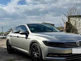 2015 Volkswagen Passat B8, серый, 1560000 рублей, вид 2