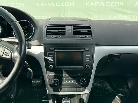 2013 Skoda Yeti I, белый, 930000 рублей - вид 9