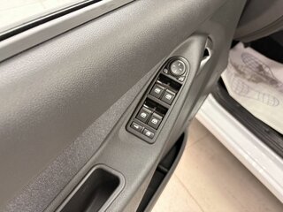 2026 Lada (ВАЗ) Granta I Рестайлинг, серебристый, 1331900 рублей, вид 5