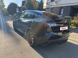 2022 Tesla Model Y Long Range Dual Motor I, чёрный, 5599999 рублей, вид 5