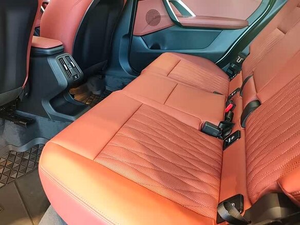2026 BMW X1 20Li sDrive III (U11/U12), белый - вид 7