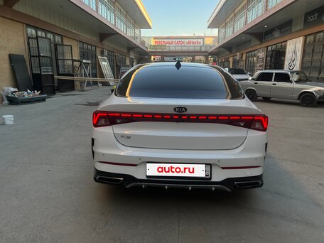 2020 Kia K5 III, белый, 1850000 рублей, вид 5