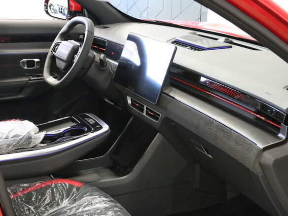 2026 Jetour Dashing I, красный, 2949900 рублей - вид 5