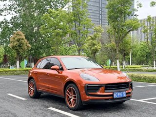 2022 Porsche Macan I Рестайлинг 2, жёлтый, 5402000 рублей, вид 1