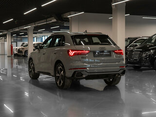 2026 Audi Q3 35 TFSI II (F3), серый, 3990000 рублей, вид 4