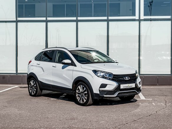 2019 Lada (ВАЗ) XRAY Cross I, белый, 710000 рублей - вид 4
