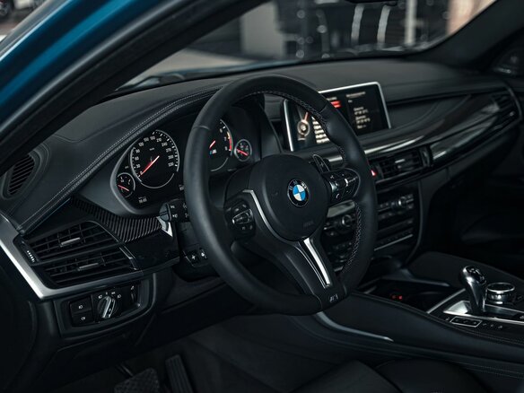 2016 BMW X6 M II (F86), голубой, 4044000 рублей - вид 11
