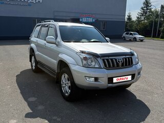 2008 Toyota Land Cruiser Prado 5-speed 120 Series Рестайлинг, серебристый, 3400000 рублей, вид 3