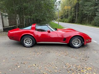 1980 Chevrolet Corvette C3, красный, 2700000 рублей, вид 4