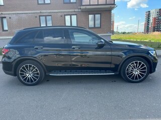 2020 Mercedes-Benz GLC 220 d I (X253) Рестайлинг, чёрный, 4600000 рублей, вид 4
