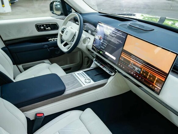 2026 Zeekr 9X 55 kWh (до 3.5 т), чёрный, 12600000 рублей - вид 9