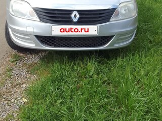 2013 Renault Logan I Рестайлинг, серый, 340000 рублей, вид 1