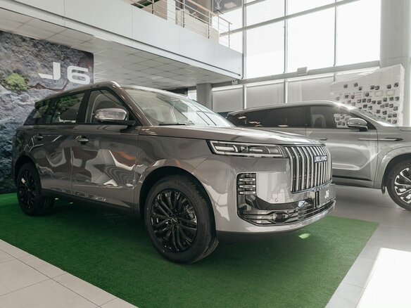 2026 Jeland J6, серый, 2350000 рублей - вид 4