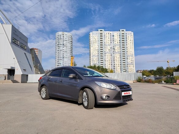 2012 Ford Focus III, серый, 1240000 рублей - вид 3