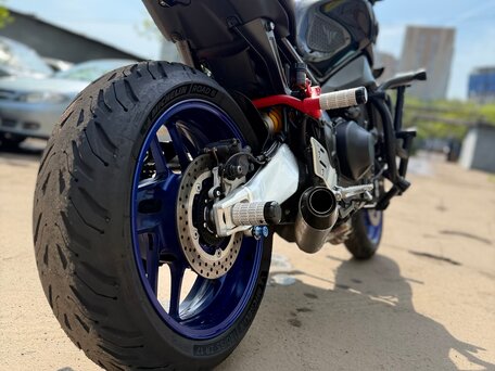 2021 Yamaha MT-09 (FZ-09), чёрный, 1288000 рублей, вид 4
