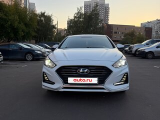 2017 Hyundai Sonata VII (LF) Рестайлинг, белый, 1649999 рублей, вид 3