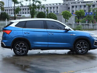 2023 Skoda Kamiq GT I (China Market), синий, 1500000 рублей, вид 4