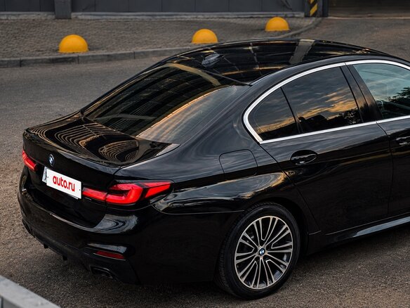 2019 BMW 5 серии 520d xDrive VII (G30/G31/G38), чёрный, 2300000 рублей - вид 7