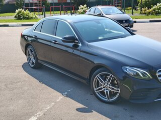 2020 Mercedes-Benz E-Класс 200 V (W213, S213, C238), чёрный, 3100000 рублей, вид 2