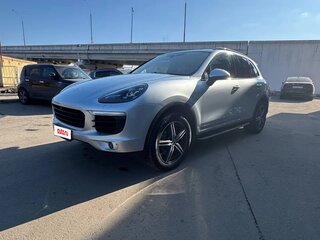 2015 Porsche Cayenne Diesel II Рестайлинг (958), серебристый, 3600000 рублей, вид 2