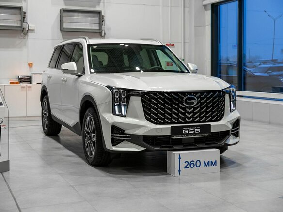 2026 GAC GS8 Dragon II, белый, 4549000 рублей - вид 3