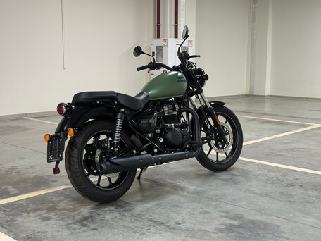 2026 Royal Enfield Meteor, зелёный, 500000 рублей, вид 4
