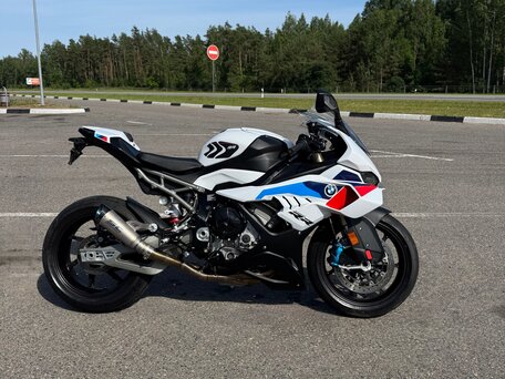 2025 BMW S 1000 RR, белый, 2300000 рублей, вид 1