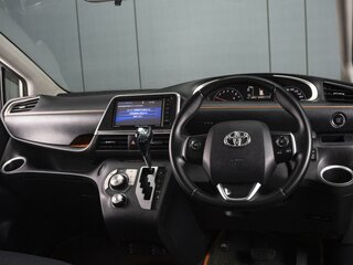 2016 Toyota Sienta II, серый, 1250000 рублей, вид 5