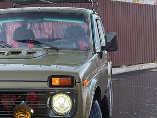 2006 Lada (ВАЗ) 2121 (4x4) I Рестайлинг, зелёный, 400000 рублей, вид 3
