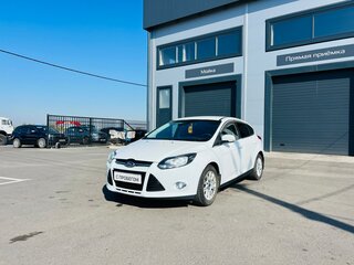 2014 Ford Focus III, белый, 809000 рублей, вид 2
