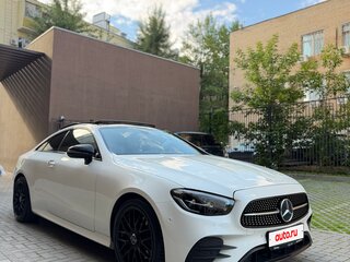 2020 Mercedes-Benz E-Класс 200 V (W213, S213, C238) Рестайлинг, белый, 4990000 рублей, вид 3