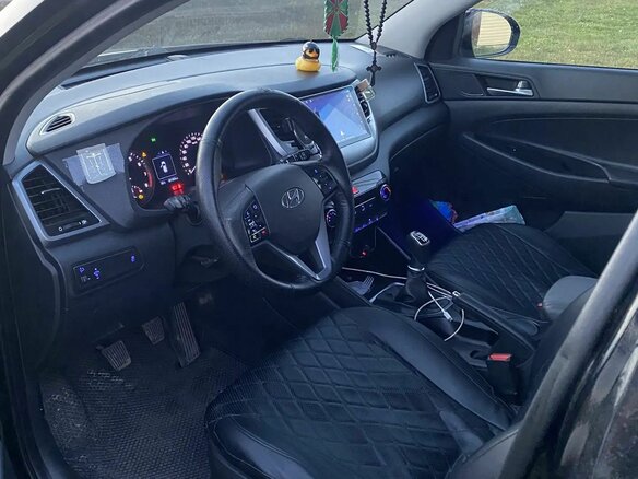 2016 Hyundai Tucson III, чёрный, 1650000 рублей - вид 8