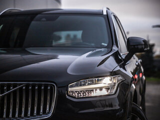 2019 Volvo XC90 B5 II Рестайлинг 1, чёрный, 4199000 рублей, вид 2