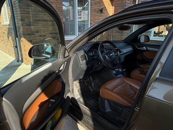 2011 Audi Q3 I (8U), коричневый - вид 10