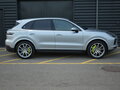 2021 Porsche Cayenne E-Hybrid III, серебристый, 6390000 рублей - вид 7