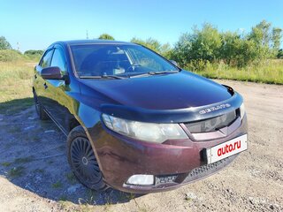 2011 Kia Cerato 6-speed II, пурпурный, 750000 рублей, вид 4