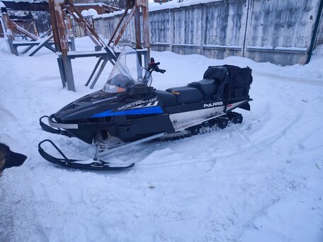2007 Polaris Widetrak LX, чёрный, 650000 рублей, вид 2