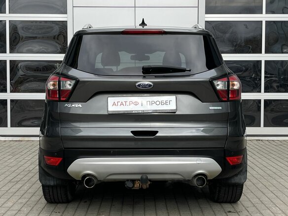 2018 Ford Kuga II Рестайлинг, серый, 1490000 рублей - вид 4