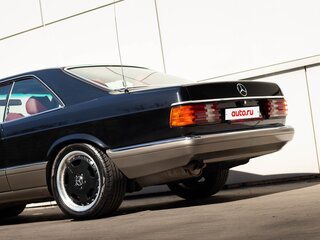 1986 Mercedes-Benz S-Класс 560 II (W126) Рестайлинг, чёрный, 3990000 рублей, вид 4