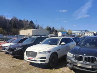 2018 Jaguar F-Pace I, белый, 2599000 рублей, вид 5