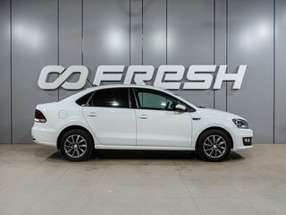 2018 Volkswagen Polo V Рестайлинг, белый, 1329000 рублей, вид 5