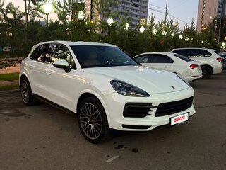 2020 Porsche Cayenne III, белый, 4900000 рублей, вид 3