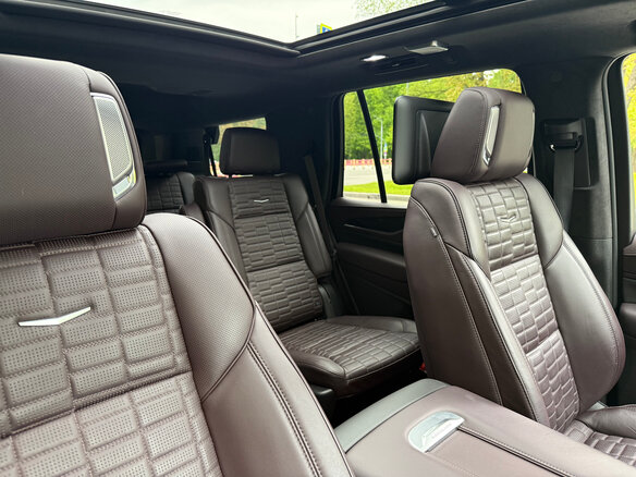 2023 Cadillac Escalade V, чёрный, 13200000 рублей - вид 31