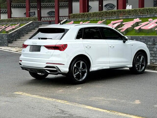 2022 Audi Q3 35 TFSI II (F3), белый, 1927020 рублей, вид 4