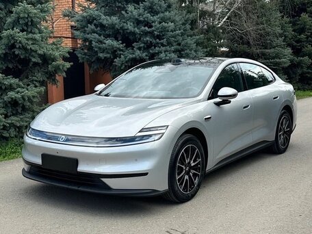 2025 Changan Qiyuan A06 28.39 kWh, серебристый, 2350000 рублей, вид 1